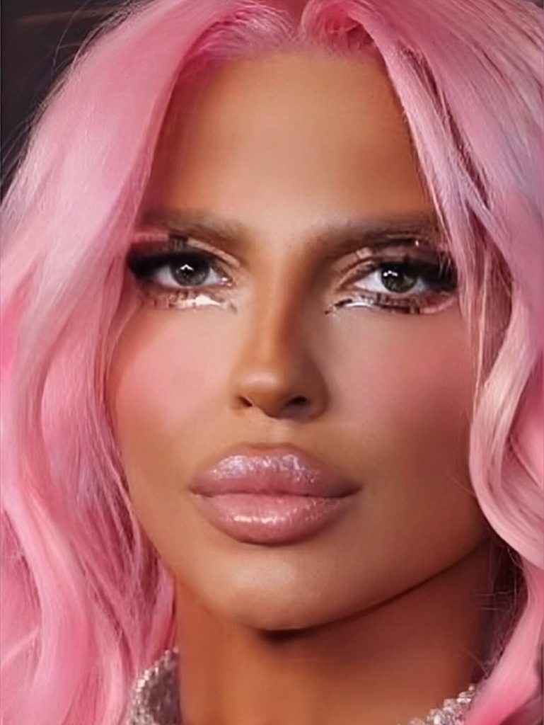 (FOTO) Jelena Karleuša vratila svoj Instagram nakon 5 mjeseci: “Jesam li vam nedostajala?”