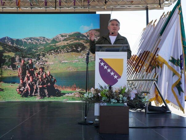 Komšić: „1992. ste mislili da ćete nas satrati, a skinuli smo vam kapu Republike Srpske“