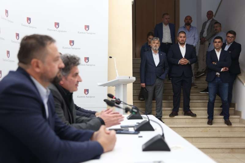 NAJAVLJENA NOVA SKUPŠTINSKA VEĆINA: Trojka ide u opoziciju